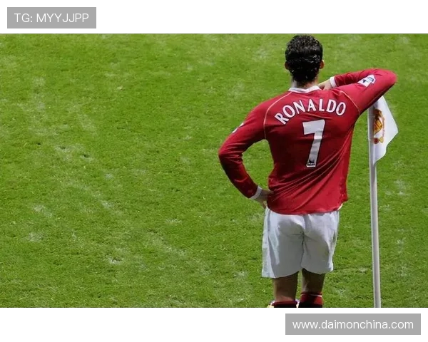 C罗传奇之路：从17岁到41岁每年进球不断的足球巨星之旅